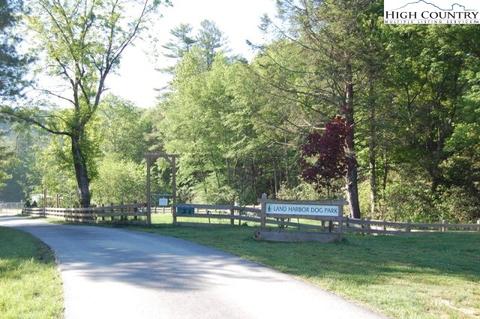 534 Windridge Rd, Newland, NC 28657 photo 22