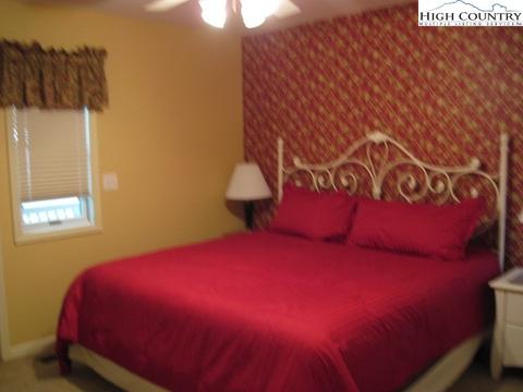 377 Jack Pine Loop, Newland, NC 28657 photo 22