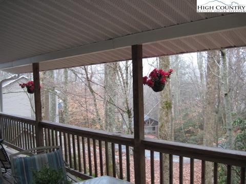 377 Jack Pine Loop, Newland, NC 28657 photo 10