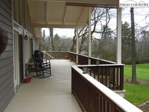 235 Deer Run Rd, Roaring Gap, NC 28668 photo 30