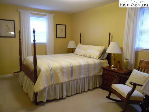 235 Deer Run Rd, Roaring Gap, NC 28668 photo 20