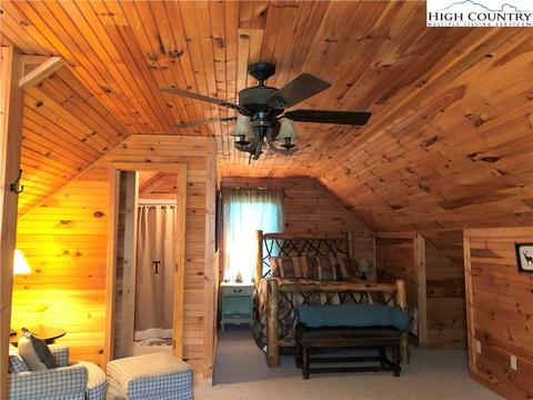 1447 Buck Mountain Rd, Purlear, NC 28665 photo 18