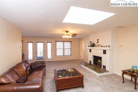 333 Eagle Dr, Boone, NC 28607 photo 8