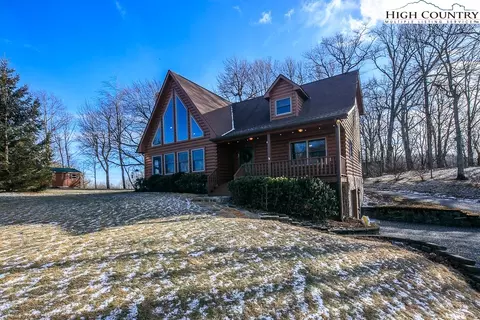 185 Apache Ln, Boone, NC 28607 photo 4