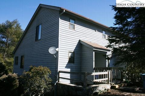 152 Village Dr, Boone, NC 28607 photo 1