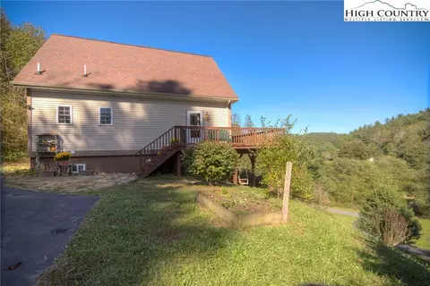 230 Brady Ln, Deep Gap, NC 28618 photo 34