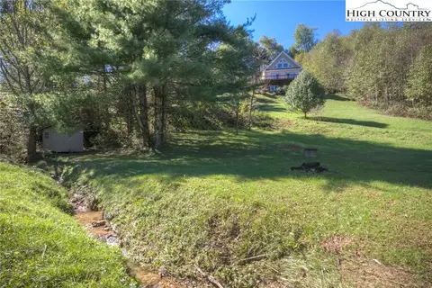 230 Brady Ln, Deep Gap, NC 28618 photo 5