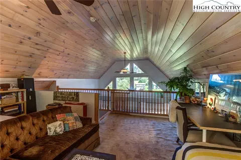 230 Brady Ln, Deep Gap, NC 28618 photo 22