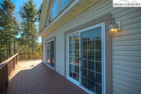 230 Brady Ln, Deep Gap, NC 28618 photo 9