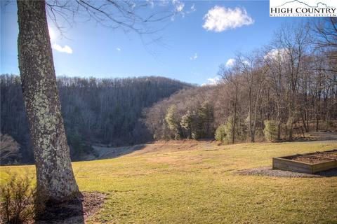 784 Drive Way, Sparta, NC 28675 photo 19