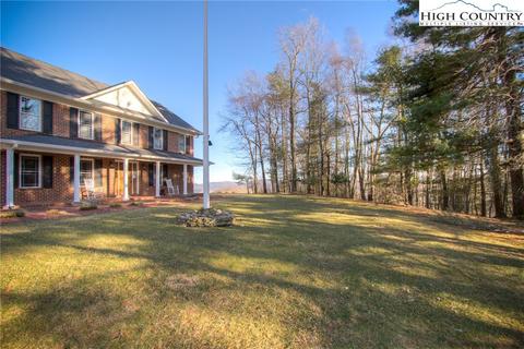 784 Drive Way, Sparta, NC 28675 photo 8