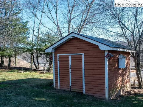 76 Montview Dr, Sparta, NC 28675 photo 30