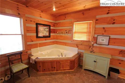 295 Kangaroo Ct, Vilas, NC 28692 photo 19