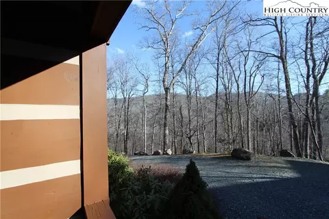 295 Kangaroo Ct, Vilas, NC 28692 photo 7