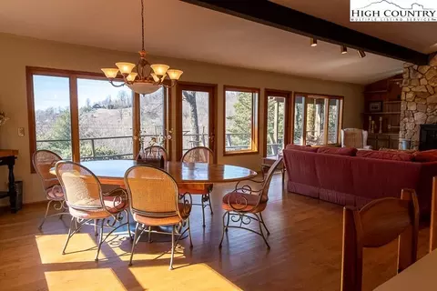 131 Rabbit Run, Roaring Gap, NC 28668 photo 14
