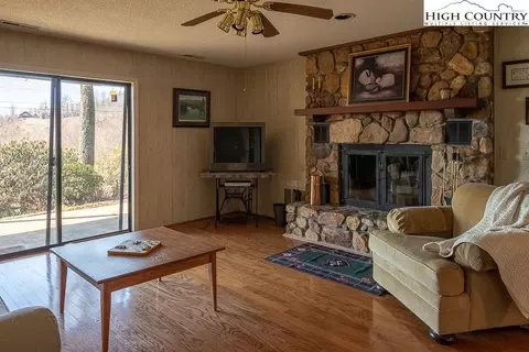 131 Rabbit Run, Roaring Gap, NC 28668 photo 23