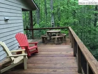 923 Meadow Rd, Ferguson, NC 28624 photo 9