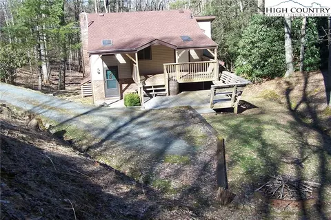 525 Tarleton Cir, Boone, NC 28607 photo 1