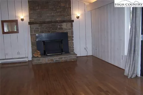 525 Tarleton Cir, Boone, NC 28607 photo 6