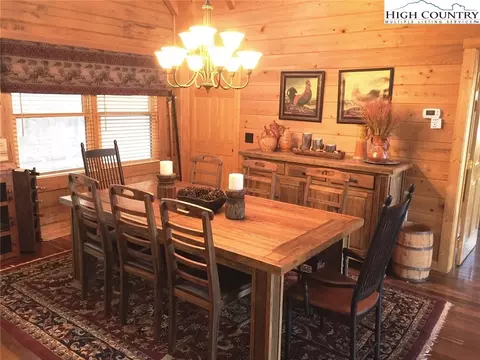 228 Skiview Rd, Seven Devils, NC 28604 photo 7