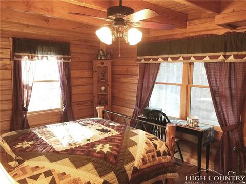 228 Skiview Rd, Seven Devils, NC 28604 photo 12