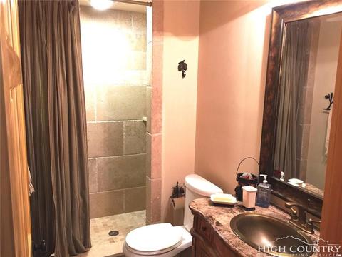 228 Skiview Rd, Seven Devils, NC 28604 photo 13
