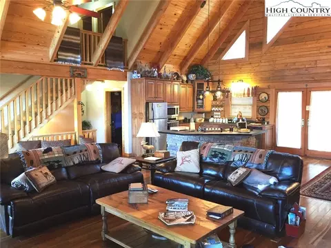 228 Skiview Rd, Seven Devils, NC 28604 photo 15