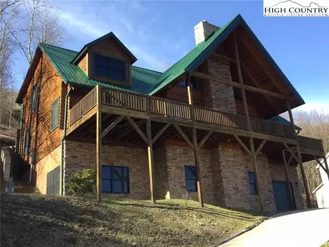 228 Skiview Rd, Seven Devils, NC 28604 photo 1