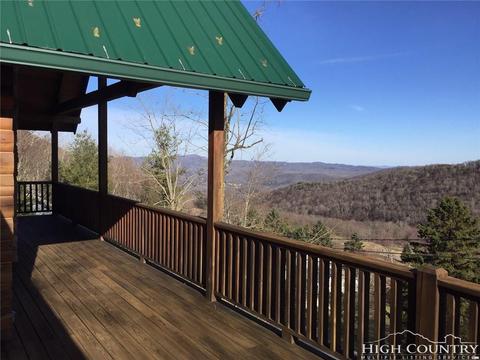 228 Skiview Rd, Seven Devils, NC 28604 photo 2