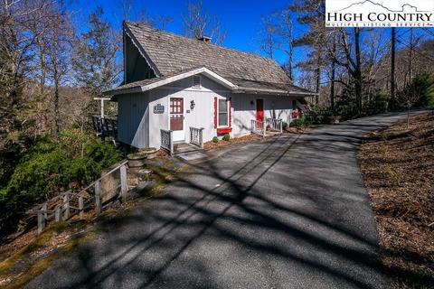 146 Oak, Boone, NC 28607 photo 1