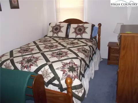 75 Irwin St, Sparta, NC 28675 photo 15