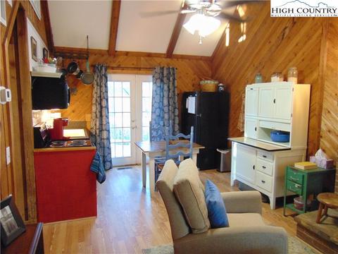 34 Hemlock Dr, Ennice, NC 28623 photo 7