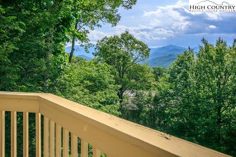 166 Mulberry, Boone, NC 28607 photo 17
