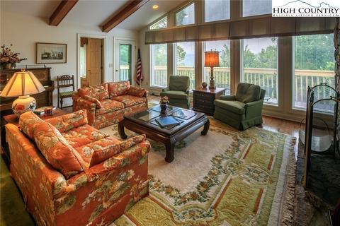 166 Mulberry, Boone, NC 28607 photo 5