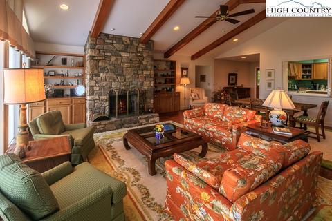 166 Mulberry, Boone, NC 28607 photo 6