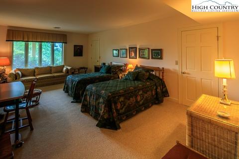 166 Mulberry, Boone, NC 28607 photo 13