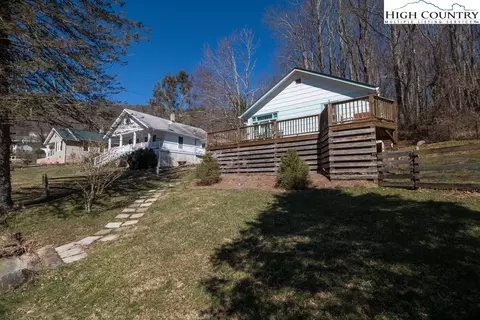 288 Junaluska Rd, Boone, NC 28607 photo 3