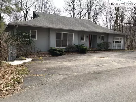 202 Cliffside Ln, Seven Devils, NC 28604 photo 1