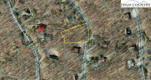 167 Hornbeam Rd, Beech Mountain, NC 28604 photo 1