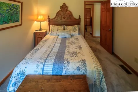 4331 Smithey Rd, Crumpler, NC 28617 photo 39