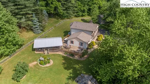 4331 Smithey Rd, Crumpler, NC 28617 photo 6
