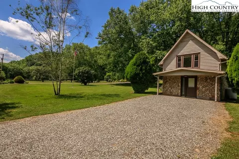 4331 Smithey Rd, Crumpler, NC 28617 photo 43