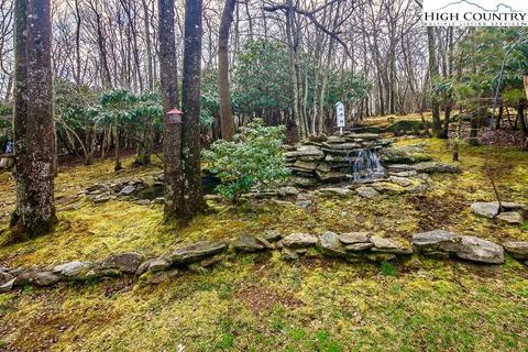 1074 Algonquin Dr, Boone, NC 28607 photo 9