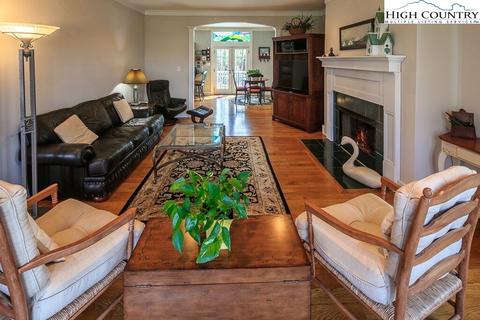 1074 Algonquin Dr, Boone, NC 28607 photo 17