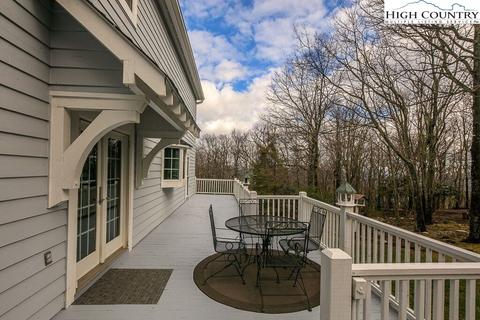 1074 Algonquin Dr, Boone, NC 28607 photo 8