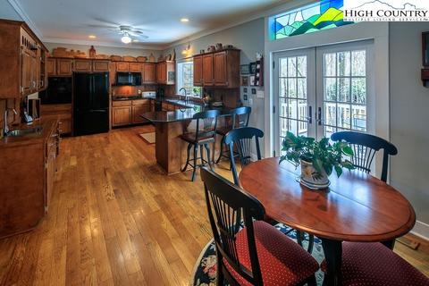 1074 Algonquin Dr, Boone, NC 28607 photo 22