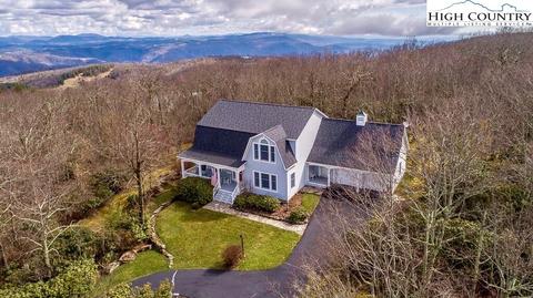 1074 Algonquin Dr, Boone, NC 28607 photo 1