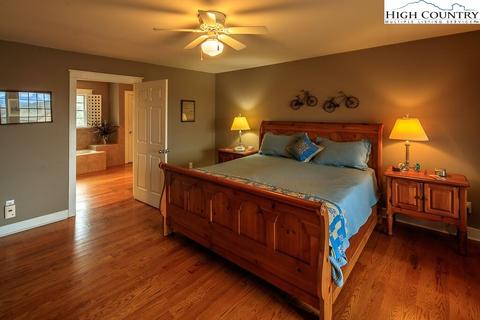1074 Algonquin Dr, Boone, NC 28607 photo 37
