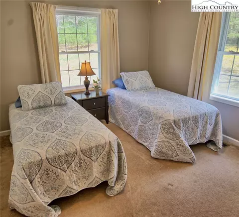 171 Oak Tree Ln, Jefferson, NC 28640 photo 14