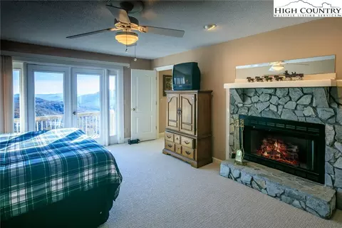 306 Windy Knob Trl, Seven Devils, NC 28604 photo 21